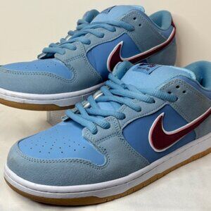 Men's Nike SB Dunk Low Philadelphia Phillies Sneakers Size 11 DQ4040-400